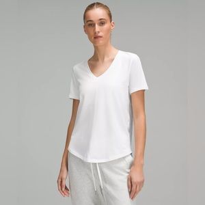 Lululemon Love V-Neck Short Sleeve Shirt in Navy